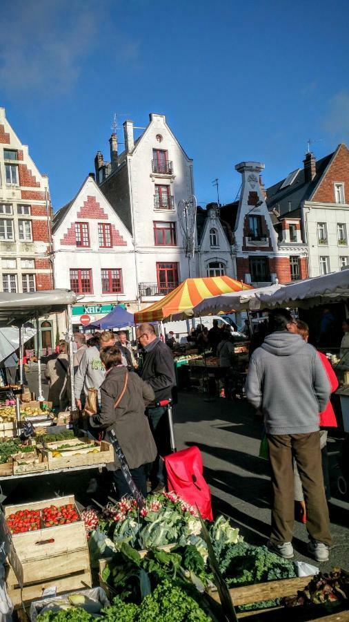 T2 Sur Les Places Arras Ngoại thất bức ảnh